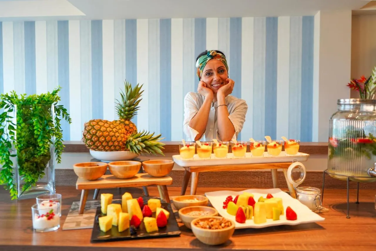 Hotel Alexandra - Beach Front - Healthy Xxl Breakfast & Brunch Until 12 30 - Parking Included Misano Adriatico